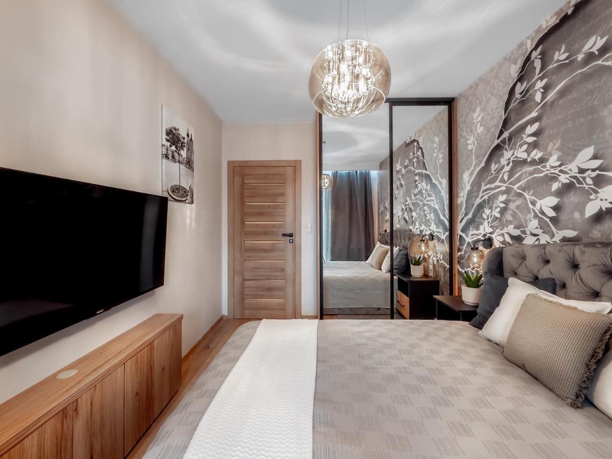 Apartament Z Duzym Tarasem W Centrum Krakowa Exteriör bild